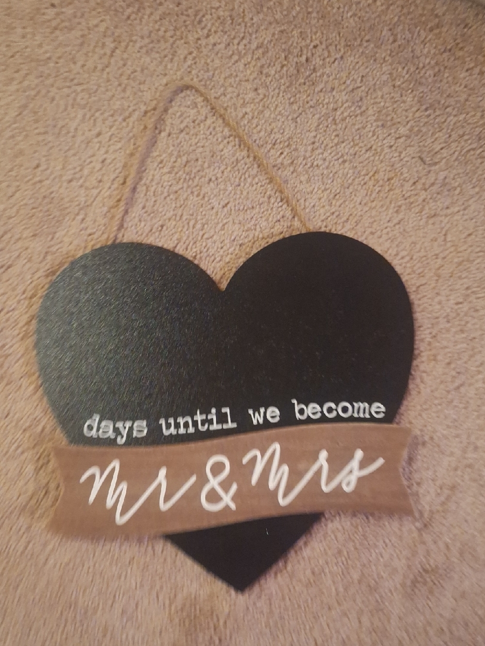 Heart Chalkboard Countdown Sign - Black & Brown